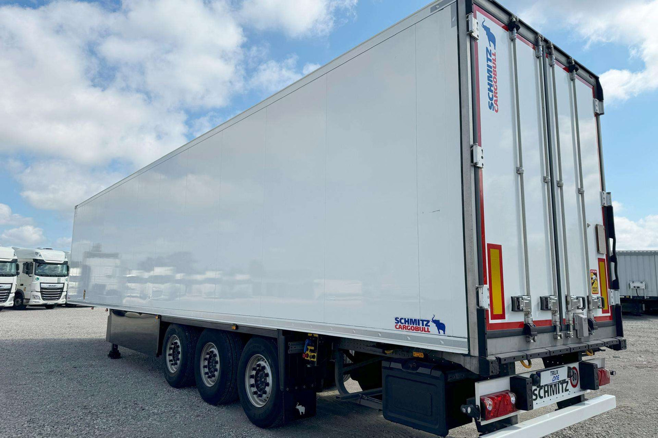 Schmitz CARRIER VECTOR 1550 - نصف مقطورة مُبرِّدة: صورة 3 Schmitz CARRIER VECTOR 1550 - نصف مقطورة مُبرِّدة: صورة 3