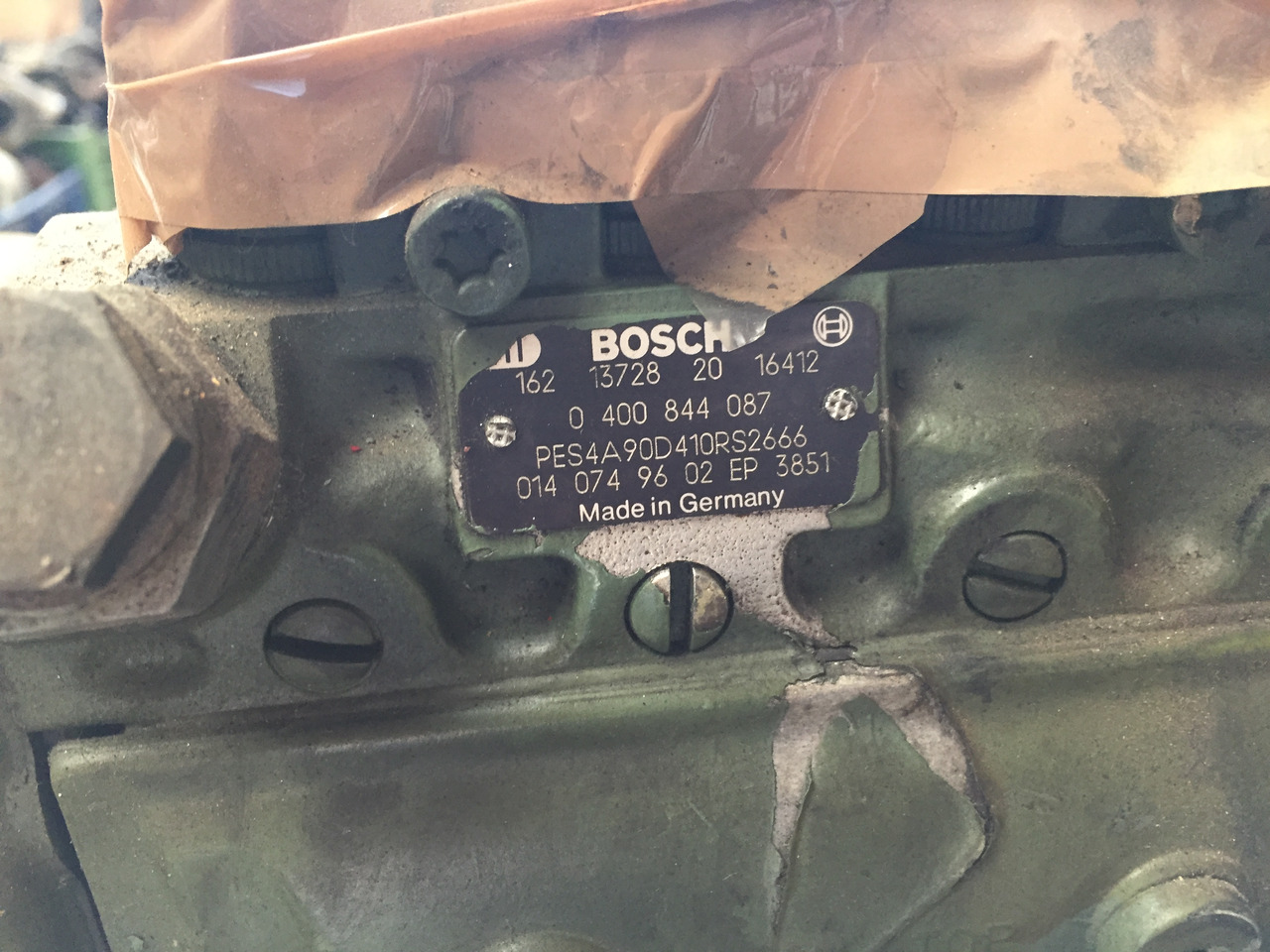 Gebrauchte Einspritzpumpe DB 209 Typ OM 364, Bosch - Nr. : 0 400 844 087 - مضخة وقود - شاحنة: صورة 4 Gebrauchte Einspritzpumpe DB 209 Typ OM 364, Bosch - Nr. : 0 400 844 087 - مضخة وقود - شاحنة: صورة 4