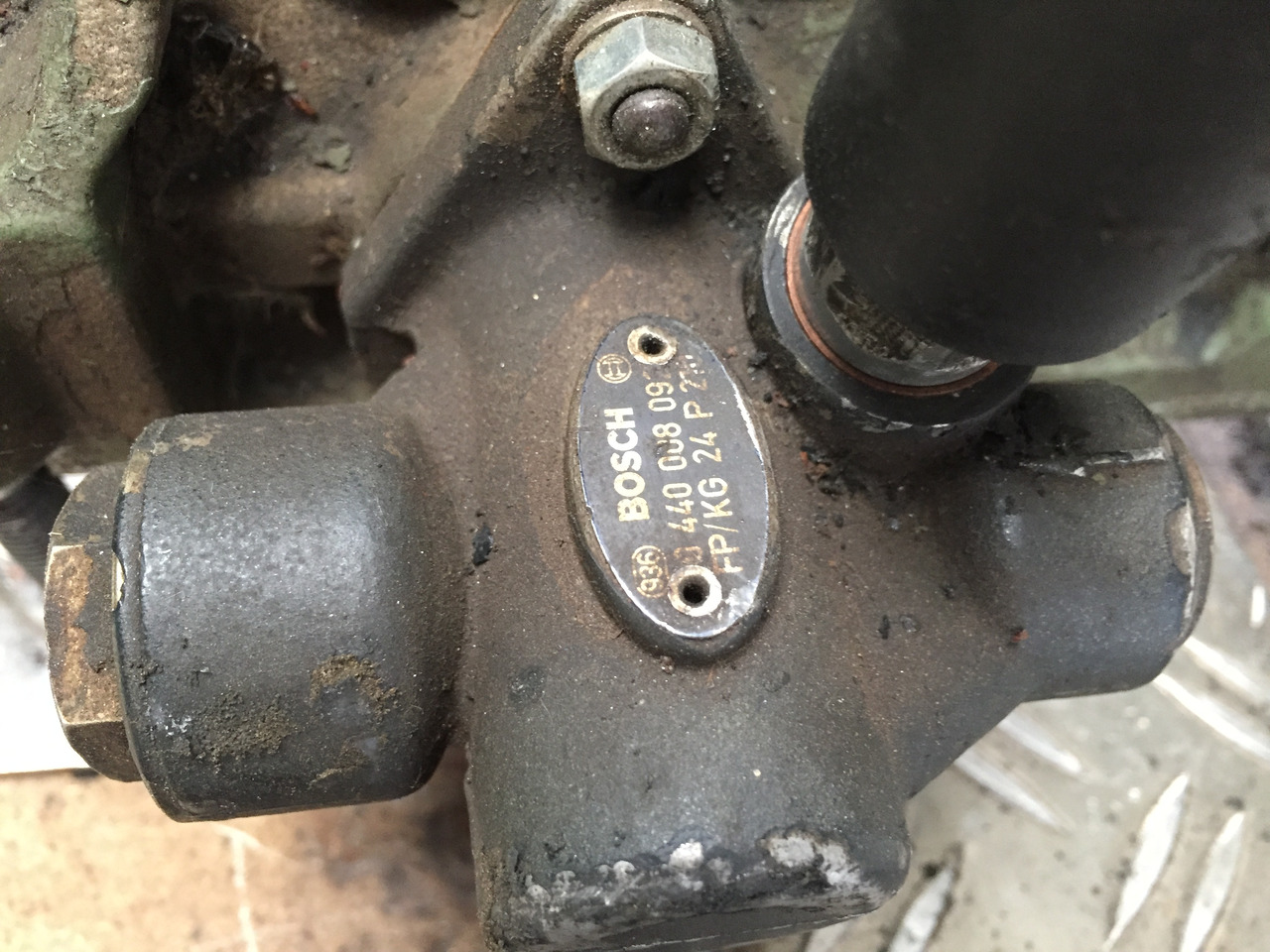 Gebrauchte Einspritzpumpe MB 441, Bosch - Nr. : 0401 846 881 - مضخة وقود - شاحنة: صورة 3 Gebrauchte Einspritzpumpe MB 441, Bosch - Nr. : 0401 846 881 - مضخة وقود - شاحنة: صورة 3