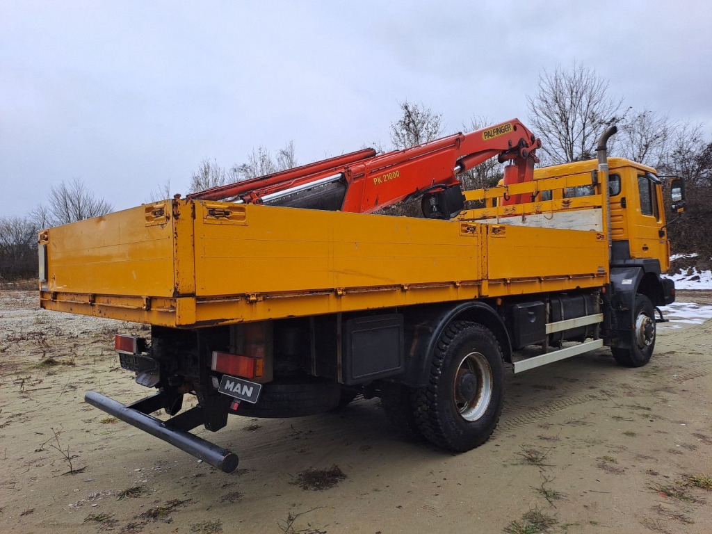 MAN 19.403 Pritsche 4x4 mit Palfingerkran PK 21000 mit Funk - Fernbedienung - شاحنة كرين: صورة 4 MAN 19.403 Pritsche 4x4 mit Palfingerkran PK 21000 mit Funk - Fernbedienung - شاحنة كرين: صورة 4