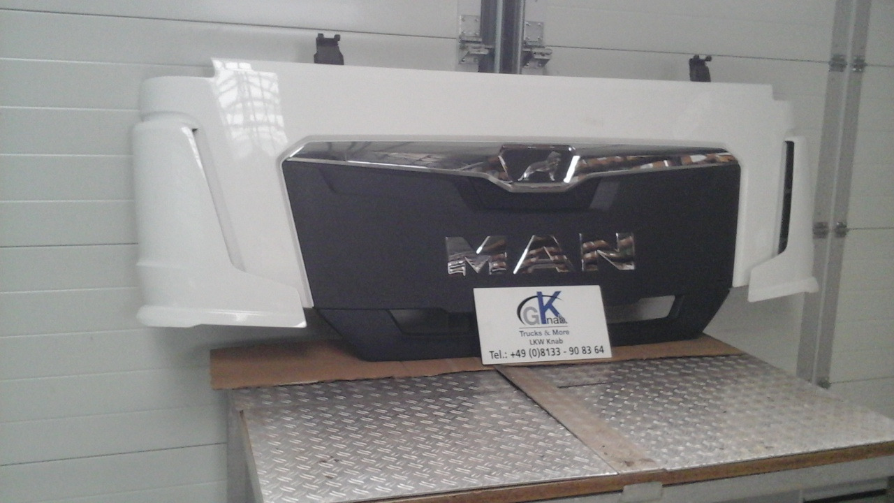 Neuwertige Frontklappe , weiß, schmal MAN TGM / TG3, Artikel - Nr.: 81.61110 - 6123 - غطاء محرك المركبة - شاحنة: صورة 3 Neuwertige Frontklappe , weiß, schmal MAN TGM / TG3, Artikel - Nr.: 81.61110 - 6123 - غطاء محرك المركبة - شاحنة: صورة 3