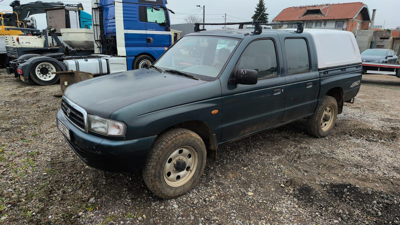 Mazda B-2500 1 - سيارة: صورة 1 Mazda B-2500 1 - سيارة: صورة 1