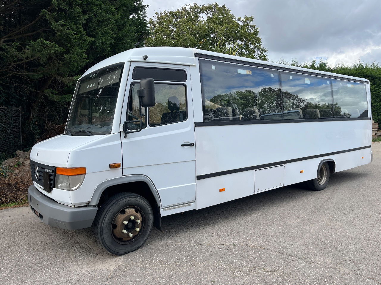 Mercedes-Benz Vario 814 - حافلة سوبربان: صورة 1 Mercedes-Benz Vario 814 - حافلة سوبربان: صورة 1