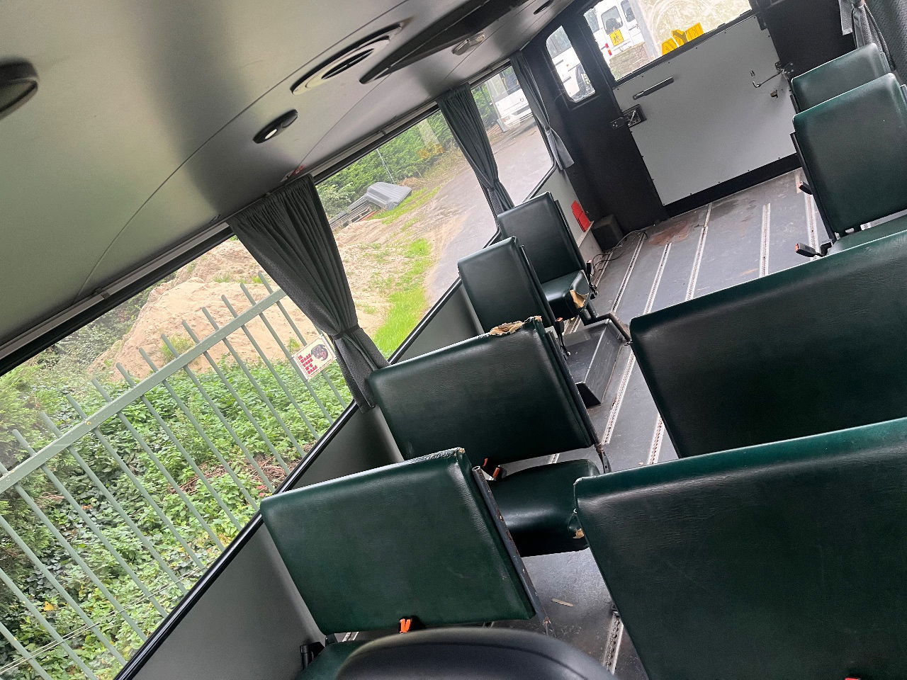 Mercedes-Benz Vario 815 - حافلة سوبربان: صورة 5 Mercedes-Benz Vario 815 - حافلة سوبربان: صورة 5