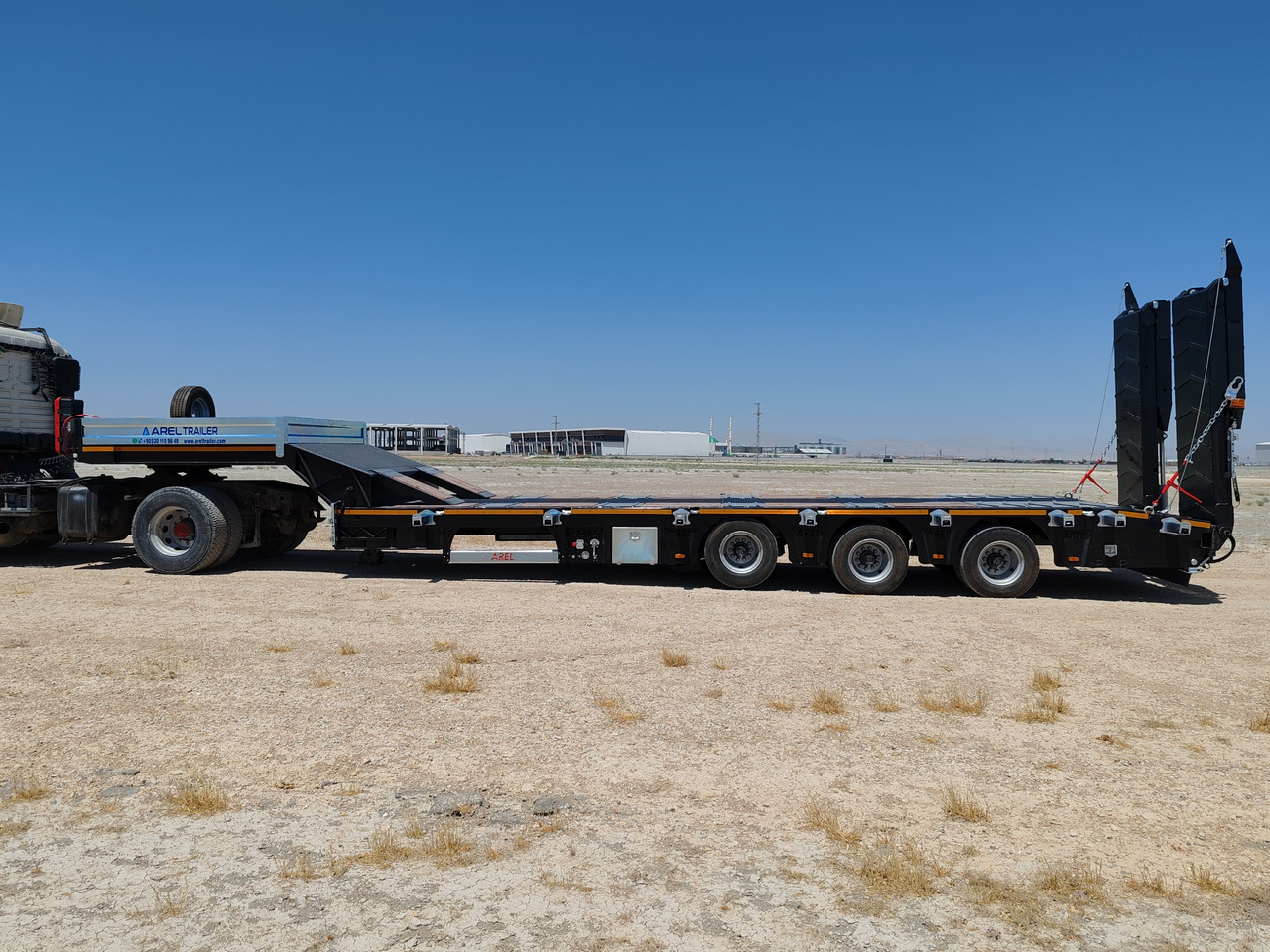 AREL TRAILER 3 AXLE LOW LOADER TRAILER - عربة منخفضة مسطحة نصف مقطورة: صورة 3 AREL TRAILER 3 AXLE LOW LOADER TRAILER - عربة منخفضة مسطحة نصف مقطورة: صورة 3