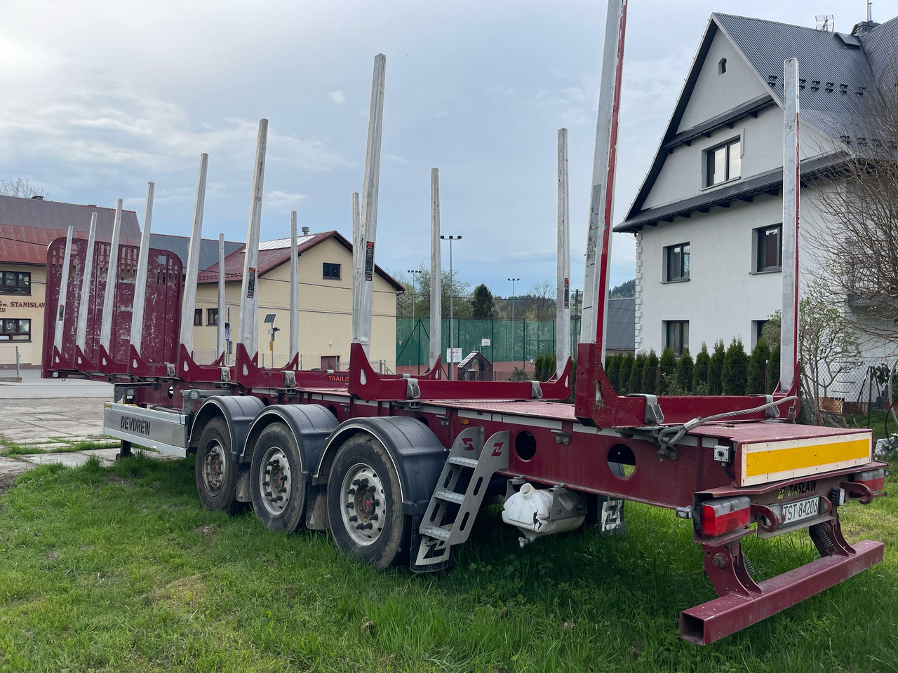 نصف مقطورة اخشاب Naczepa Zasław: صورة 17