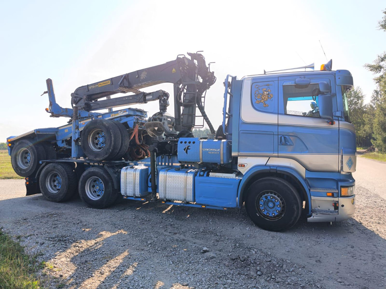 SCANIA R620 V8 - شاحنة قطع الأشجار, شاحنة كرين: صورة 5 SCANIA R620 V8 - شاحنة قطع الأشجار, شاحنة كرين: صورة 5