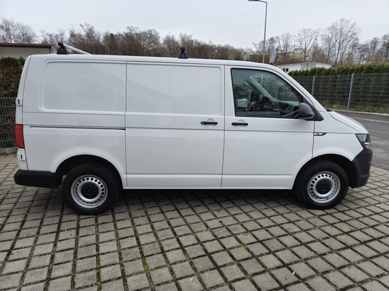 VOLKSWAGEN T6 Transporter Kasten-Kombi Standheizung - فان: صورة 4 VOLKSWAGEN T6 Transporter Kasten-Kombi Standheizung - فان: صورة 4