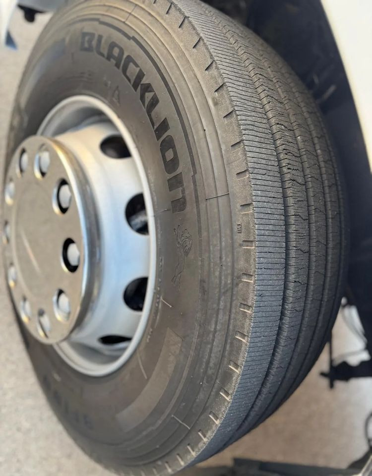 شاحنة الفريزر MAN TGM18.290 4x2 ACC/ CHłODNIA Z WINDĄ /CARRIER 850MT /SYPIALKA / EURO6/ASO: صورة 12 شاحنة الفريزر MAN TGM18.290 4x2 ACC/ CHłODNIA Z WINDĄ /CARRIER 850MT /SYPIALKA / EURO6/ASO: صورة 12