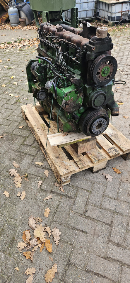 JOHN DEERE 4255 - محرك: صورة 4 JOHN DEERE 4255 - محرك: صورة 4