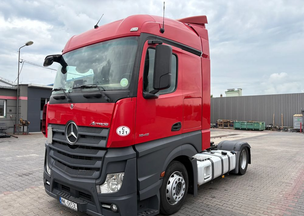 Mercedes-Benz ACTROS 1845 - وحدة جر: صورة 1 Mercedes-Benz ACTROS 1845 - وحدة جر: صورة 1