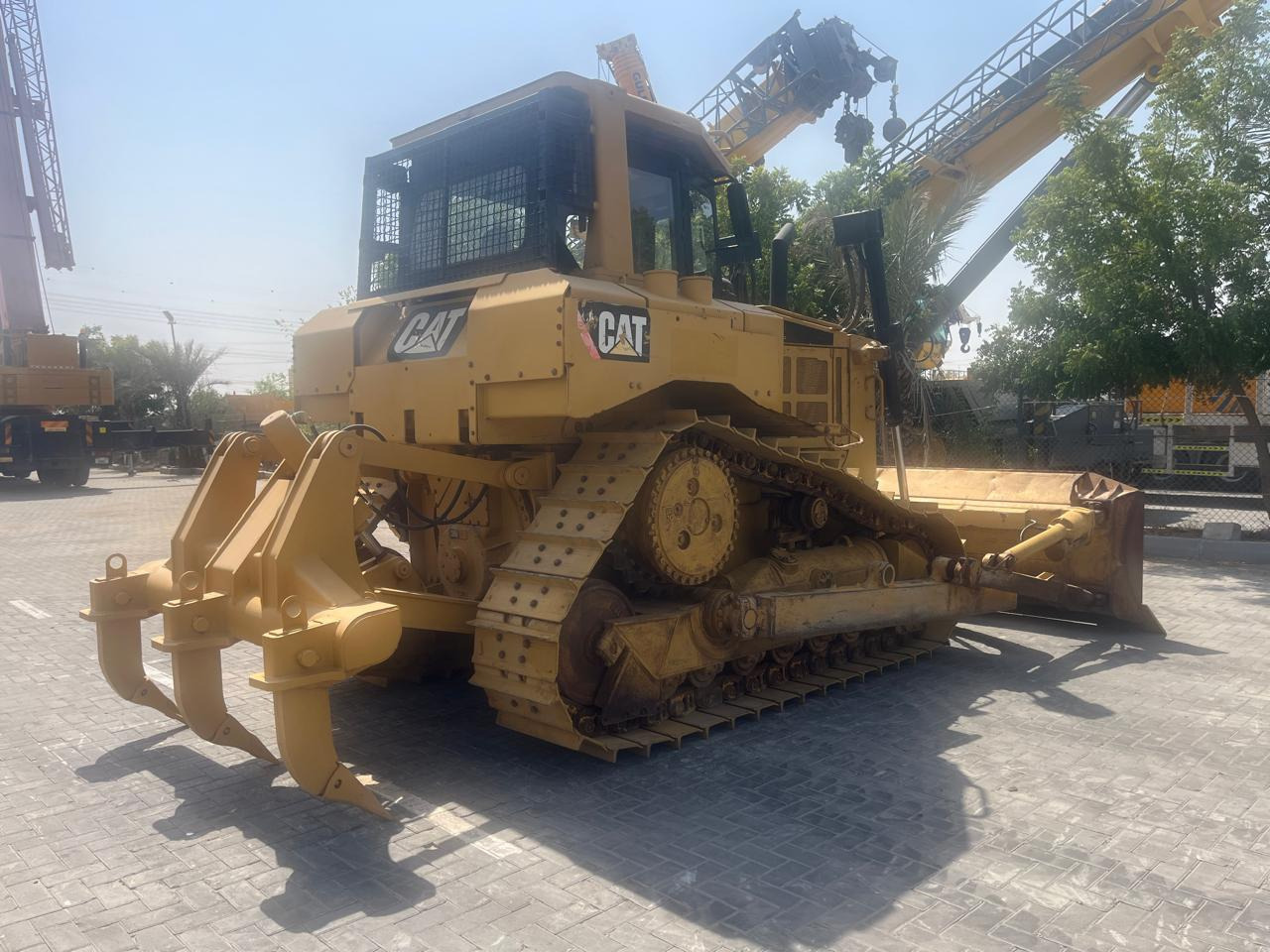 CATERPILLAR D6Rxl - جرافة: صورة 1 CATERPILLAR D6Rxl - جرافة: صورة 1