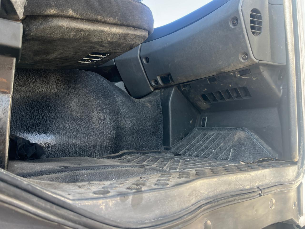 MERCEDES-BENZ Actros 3341 - شاحنة قلاب: صورة 3 MERCEDES-BENZ Actros 3341 - شاحنة قلاب: صورة 3