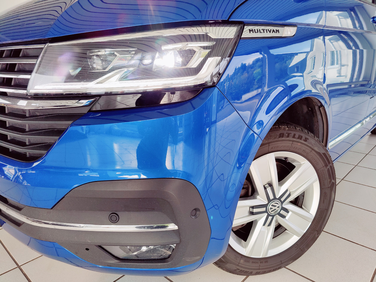 Volkswagen T6.1 Multivan Cruise*DAB+*Rükam*Standheizung*AHK Cruise FWD - ميكروباص: صورة 2 Volkswagen T6.1 Multivan Cruise*DAB+*Rükam*Standheizung*AHK Cruise FWD - ميكروباص: صورة 2