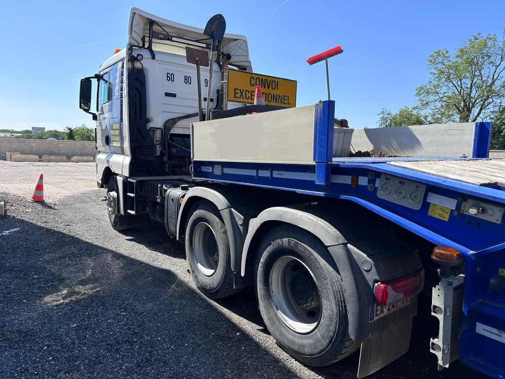 MAN TGX 33.560 - وحدة جر: صورة 4 MAN TGX 33.560 - وحدة جر: صورة 4