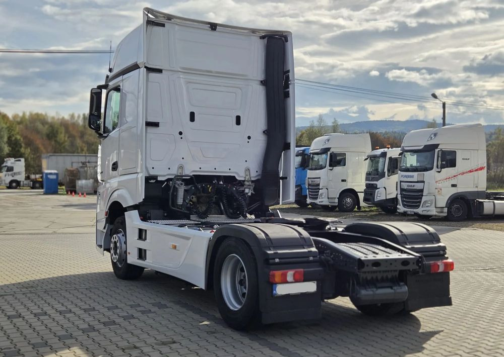 Mercedes-Benz ACTROS 1848 GIGA SPACE - وحدة جر: صورة 4 Mercedes-Benz ACTROS 1848 GIGA SPACE - وحدة جر: صورة 4