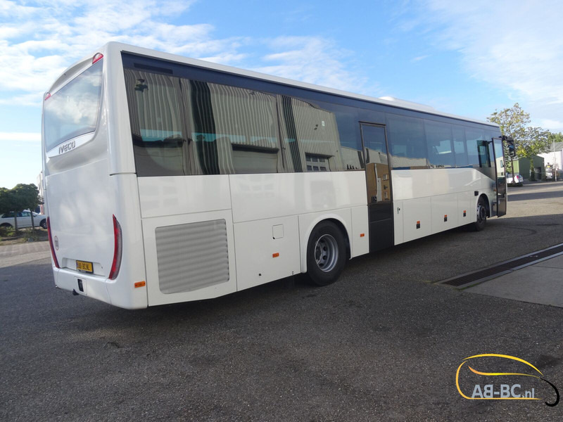 Iveco New Crossway 61 seats 3 pieces on stock - مركبة كوتش: صورة 4 Iveco New Crossway 61 seats 3 pieces on stock - مركبة كوتش: صورة 4