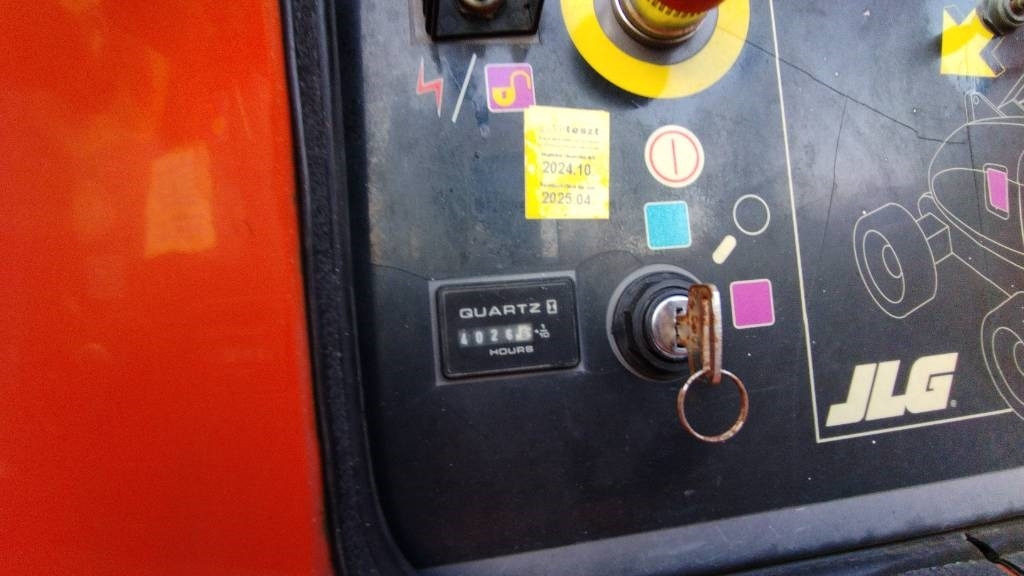 JLG 800 AJ - شاحنة ذراع مفصلي: صورة 5 JLG 800 AJ - شاحنة ذراع مفصلي: صورة 5