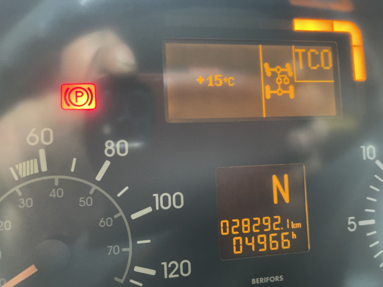 Unimog Unimog U300 mit Mega Kran , erst 28 Tkm - شاحنة كرين: صورة 2 Unimog Unimog U300 mit Mega Kran , erst 28 Tkm - شاحنة كرين: صورة 2