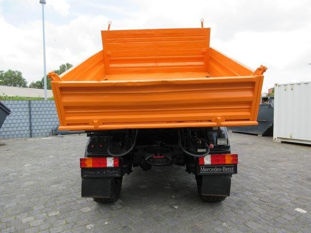 Unimog U 400 three-way tipper / Atlas crane 65.2, air con - شاحنة قلاب: صورة 4 Unimog U 400 three-way tipper / Atlas crane 65.2, air con - شاحنة قلاب: صورة 4