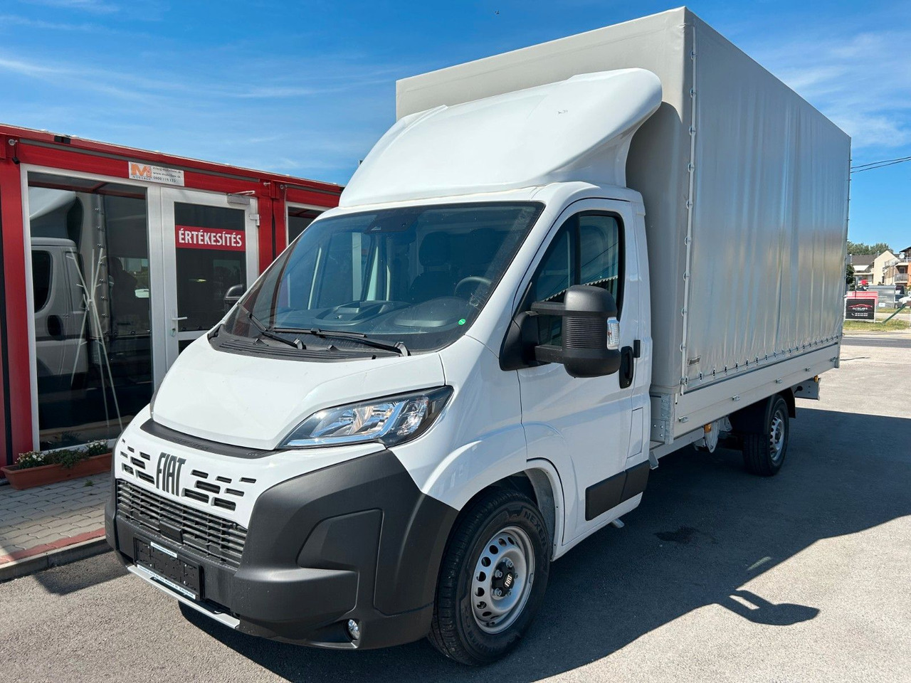 Fiat DUCATO XLWB MAXI Pritsche+Plane - شاحنة ستارة جانبية: صورة 1 Fiat DUCATO XLWB MAXI Pritsche+Plane - شاحنة ستارة جانبية: صورة 1