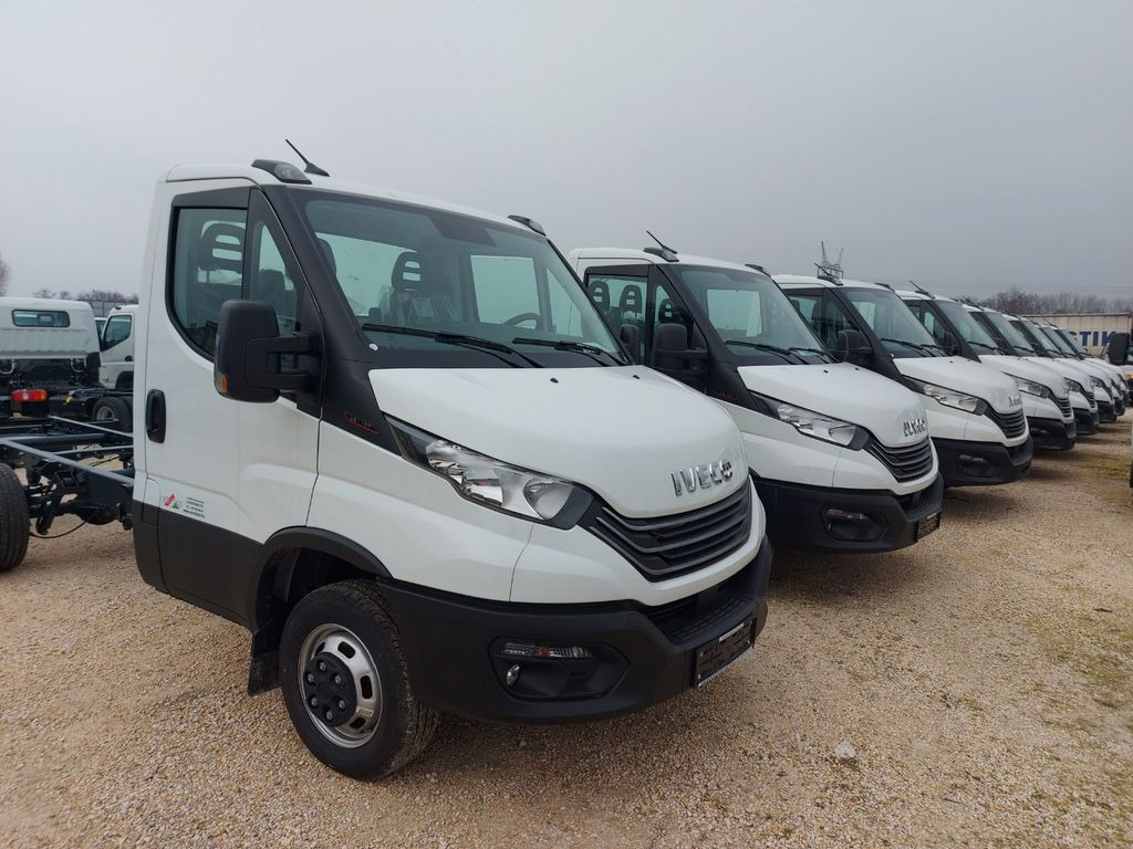 Iveco Daily 35C16 Fahrgestell Wählbar Aufbau Euro6E Iveco Daily 35C16 Fahrgestell Wählbar Aufbau Euro6E - شاحنة هيكل كابينة, شاحنة كرين: صورة 2 Iveco Daily 35C16 Fahrgestell Wählbar Aufbau Euro6E Iveco Daily 35C16 Fahrgestell Wählbar Aufbau Euro6E - شاحنة هيكل كابينة, شاحنة كرين: صورة 2