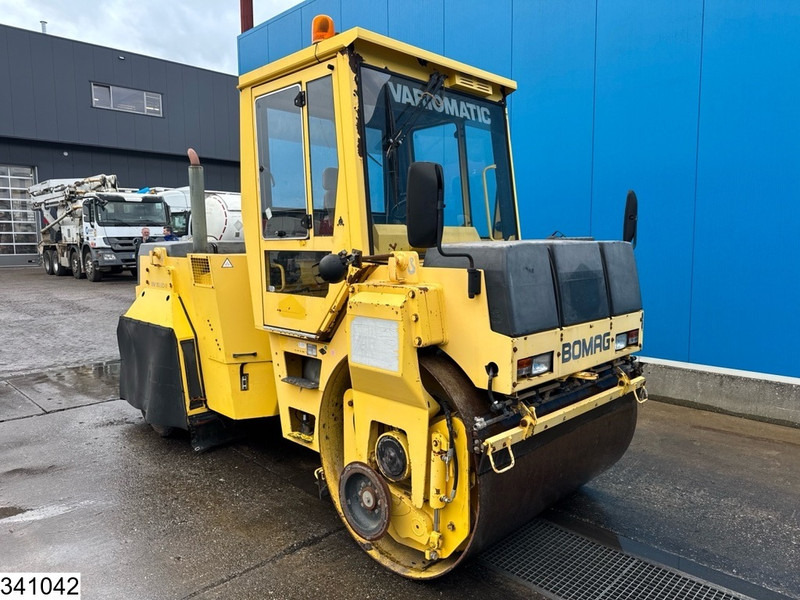 Bomag BW 151 AC-2 6086h, 51kW - مدحلة: صورة 3 Bomag BW 151 AC-2 6086h, 51kW - مدحلة: صورة 3