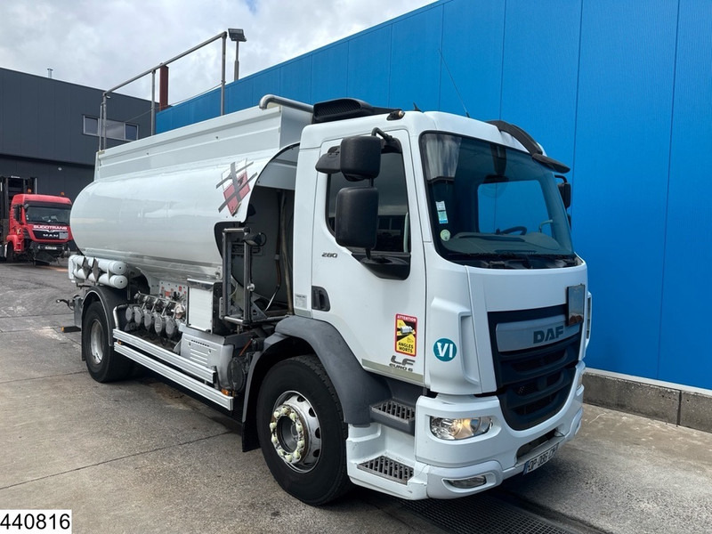 DAF LF 280 EURO 6, Manual, 13,390 litres, 5 Comp. - شاحنة صهريج: صورة 3 DAF LF 280 EURO 6, Manual, 13,390 litres, 5 Comp. - شاحنة صهريج: صورة 3