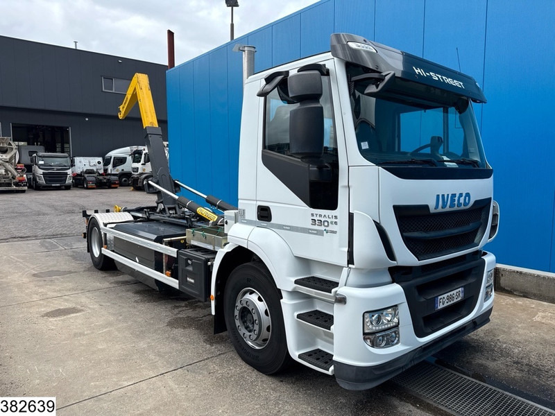 Iveco Stralis 330 CNG Unused, EURO 6, Retarder, Palfinger - شاحنة ذات خطاف: صورة 3 Iveco Stralis 330 CNG Unused, EURO 6, Retarder, Palfinger - شاحنة ذات خطاف: صورة 3