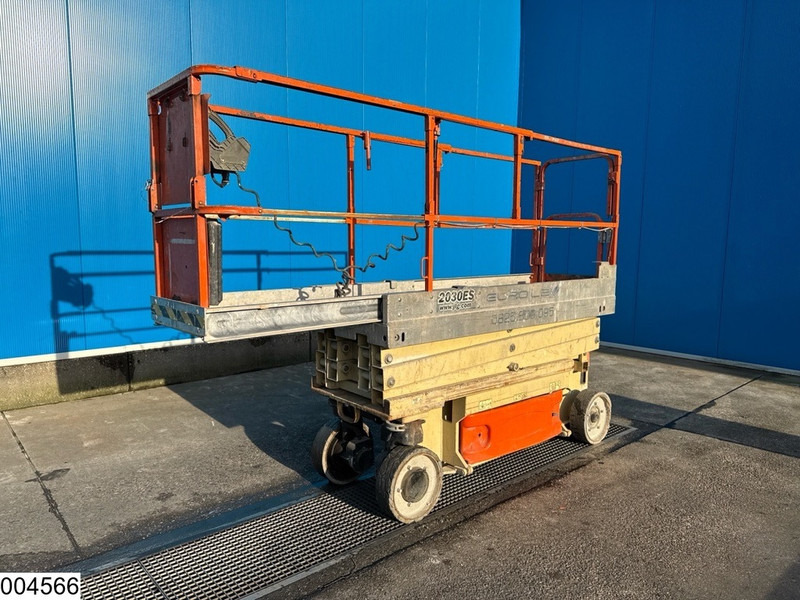 JLG 2030ES H 8.10 mtr, Max 360 kg - رافعة هيدروليكية مقصية: صورة 5 JLG 2030ES H 8.10 mtr, Max 360 kg - رافعة هيدروليكية مقصية: صورة 5