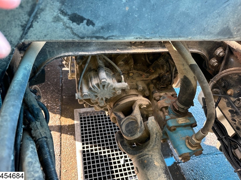 MAN TGA 26 390 6x4, Manual, Steel suspension - شاحنة قلاب: صورة 5 MAN TGA 26 390 6x4, Manual, Steel suspension - شاحنة قلاب: صورة 5