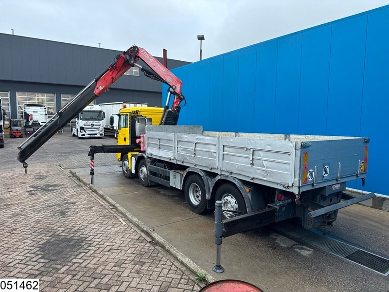 MAN TGA 35 400 8x2, Handgeschakeld, Fassi, Remote - شاحنات مسطحة, شاحنة كرين: صورة 4 MAN TGA 35 400 8x2, Handgeschakeld, Fassi, Remote - شاحنات مسطحة, شاحنة كرين: صورة 4