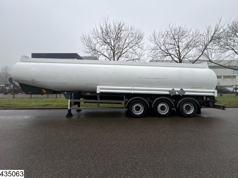 MERCERON Fuel 38.000 Liter, 7 Compartments - نصف مقطورة صهريج: صورة 2 MERCERON Fuel 38.000 Liter, 7 Compartments - نصف مقطورة صهريج: صورة 2