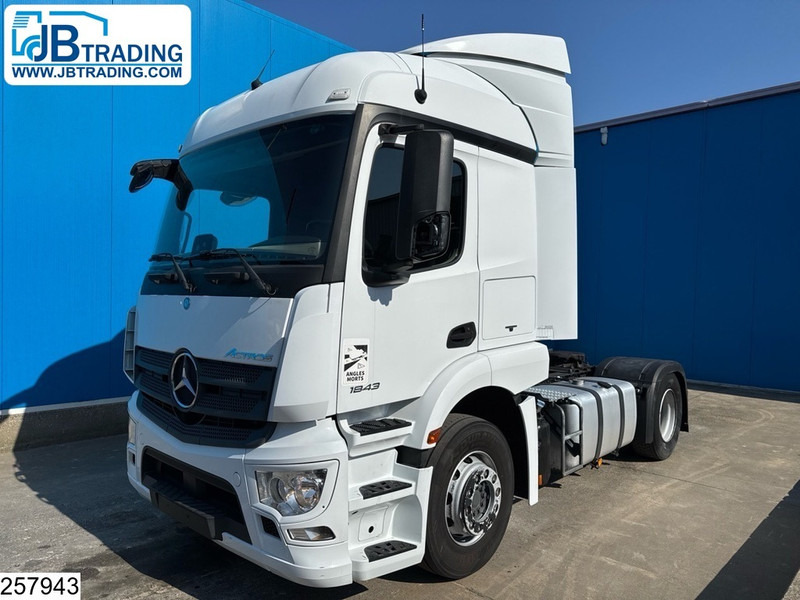 Mercedes-Benz Actros 1843 EURO 6 - وحدة جر: صورة 1 Mercedes-Benz Actros 1843 EURO 6 - وحدة جر: صورة 1