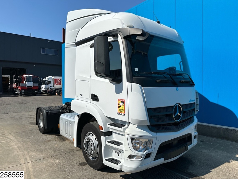 Mercedes-Benz Actros 1843 EURO 6 - وحدة جر: صورة 3 Mercedes-Benz Actros 1843 EURO 6 - وحدة جر: صورة 3