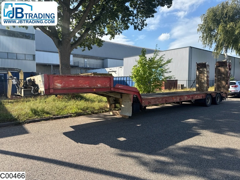 ROBUSTE semie 38.000 KG - عربة منخفضة مسطحة نصف مقطورة: صورة 1 ROBUSTE semie 38.000 KG - عربة منخفضة مسطحة نصف مقطورة: صورة 1