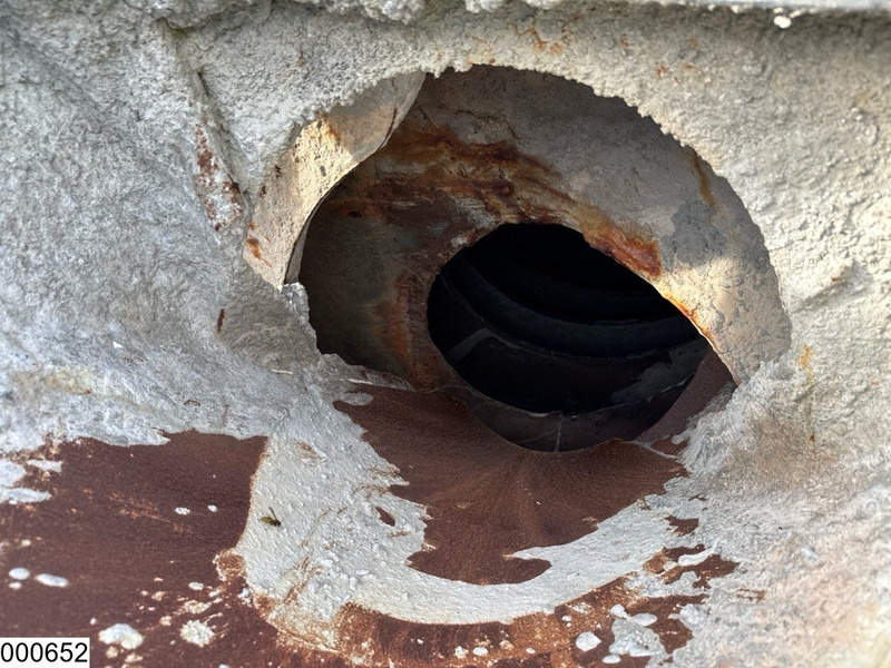 شاحنة خلاطة خرسانة Renault Kerax 410 Dxi 8x4, Cifa, 9m3, Remote: صورة 14 شاحنة خلاطة خرسانة Renault Kerax 410 Dxi 8x4, Cifa, 9m3, Remote: صورة 14