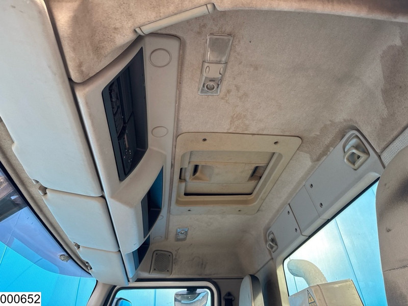 شاحنة خلاطة خرسانة Renault Kerax 410 Dxi 8x4, Cifa, 9m3, Remote: صورة 8 شاحنة خلاطة خرسانة Renault Kerax 410 Dxi 8x4, Cifa, 9m3, Remote: صورة 8