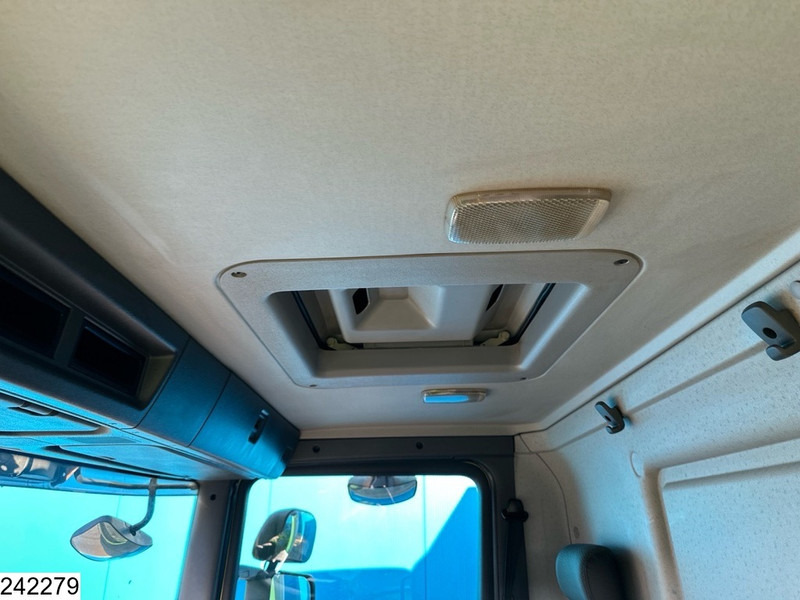 شاحنة نقل المواشي Scania P 320 EURO 5, Manual transmission, Retarder: صورة 8 شاحنة نقل المواشي Scania P 320 EURO 5, Manual transmission, Retarder: صورة 8