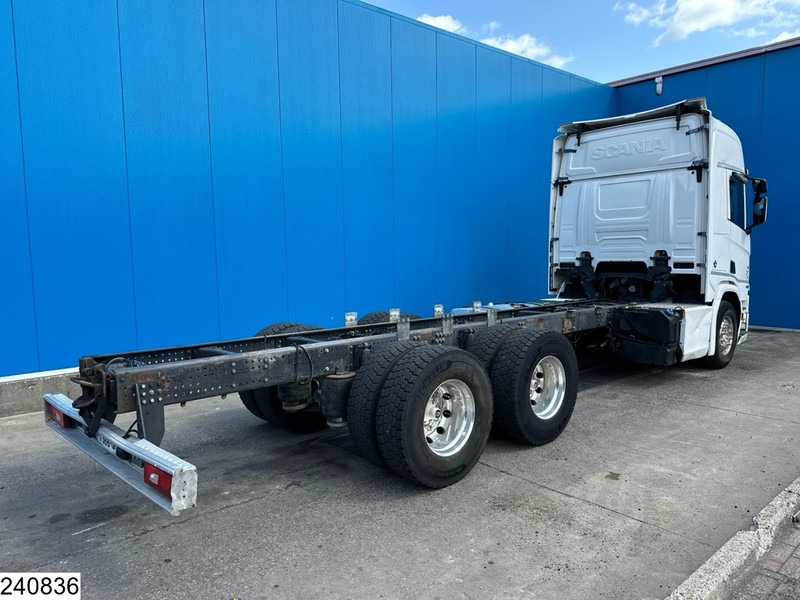 Scania R 650 6X4, EURO 6, Retarder, PTO - شاحنة هيكل كابينة: صورة 2 Scania R 650 6X4, EURO 6, Retarder, PTO - شاحنة هيكل كابينة: صورة 2