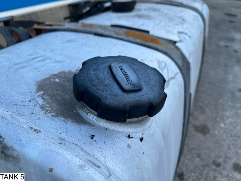 Universeel Brandstoftank - خزان الوقود - شاحنة: صورة 4 Universeel Brandstoftank - خزان الوقود - شاحنة: صورة 4