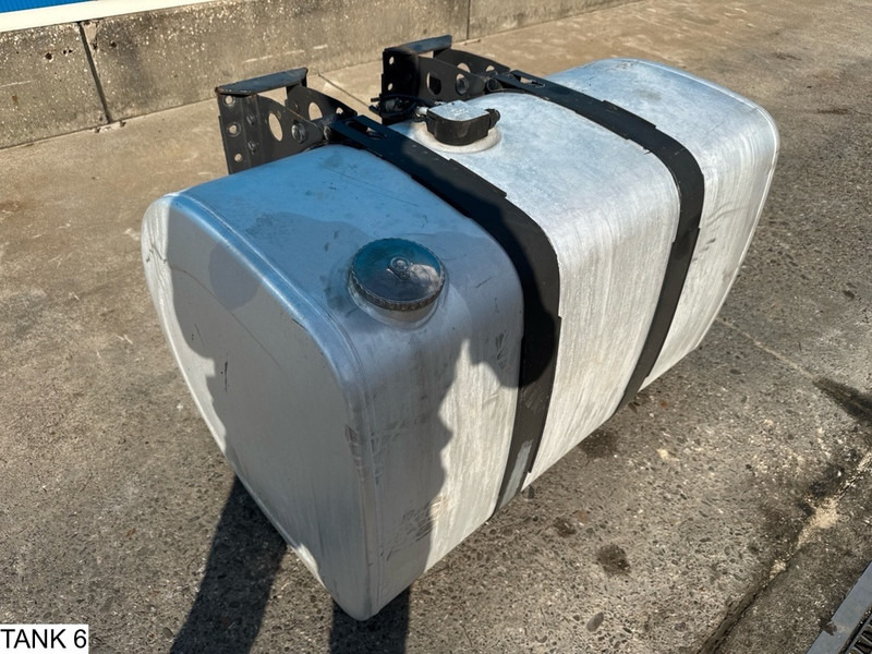 Universeel Brandstoftank - خزان الوقود - شاحنة: صورة 3 Universeel Brandstoftank - خزان الوقود - شاحنة: صورة 3