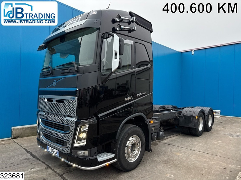 Volvo FH16 750 6X4, EURO 6D, Retarder, PTO - شاحنة هيكل كابينة: صورة 1 Volvo FH16 750 6X4, EURO 6D, Retarder, PTO - شاحنة هيكل كابينة: صورة 1