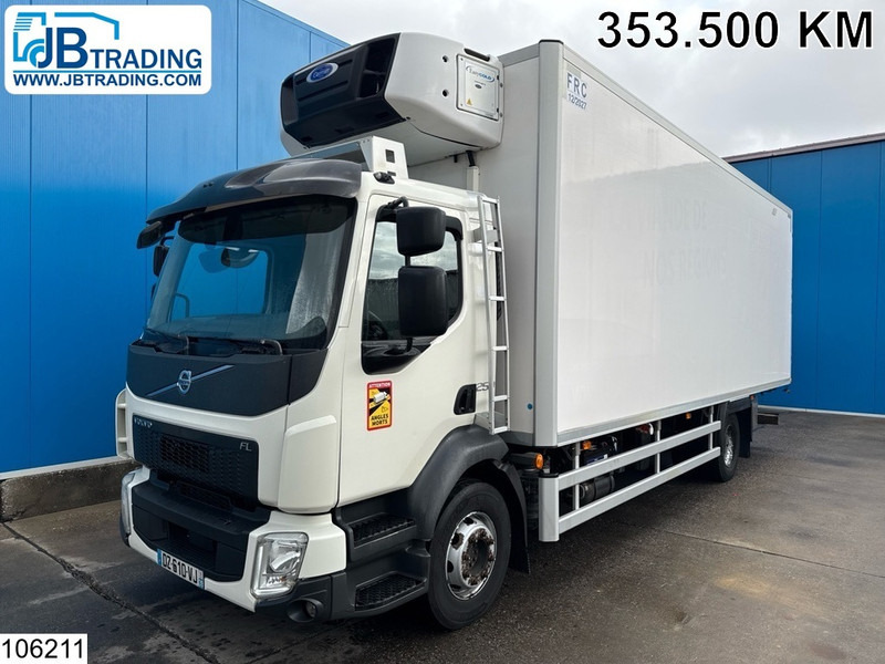 Volvo FL 250 EURO 6, Carrier, Meat hanging rails - شاحنة الفريزر: صورة 1 Volvo FL 250 EURO 6, Carrier, Meat hanging rails - شاحنة الفريزر: صورة 1