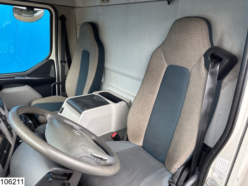 Volvo FL 250 EURO 6, Carrier, Meat hanging rails Volvo FL 250 EURO 6, Carrier, Meat hanging rails: صورة 8 Volvo FL 250 EURO 6, Carrier, Meat hanging rails Volvo FL 250 EURO 6, Carrier, Meat hanging rails: صورة 8