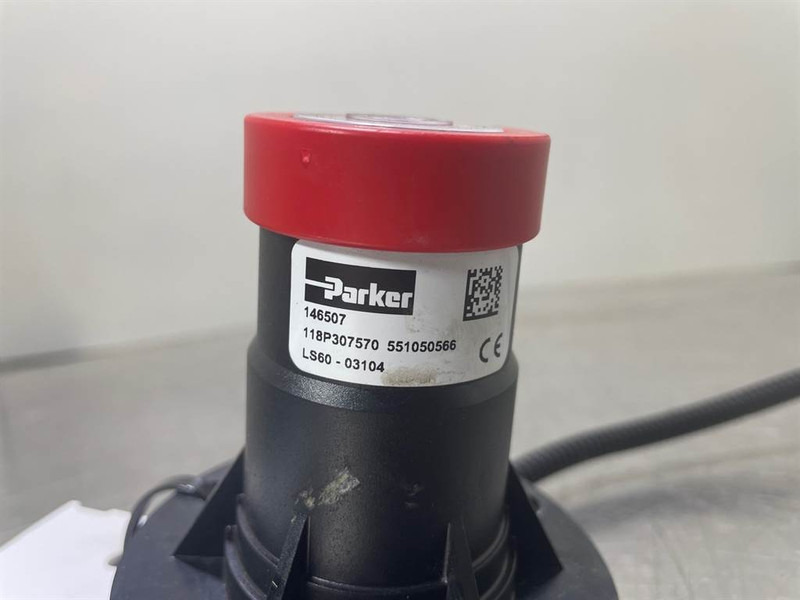 ATN PIAF1000R-Parker LS60-03104-Level sensor - النظام الكهربائي - آلات البناء: صورة 5 ATN PIAF1000R-Parker LS60-03104-Level sensor - النظام الكهربائي - آلات البناء: صورة 5