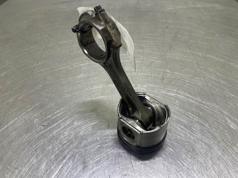 Ahlmann AS900-Cummins B3.3T-4992927-Piston/Kolben/Zuiger - محرك - آلات البناء: صورة 2 Ahlmann AS900-Cummins B3.3T-4992927-Piston/Kolben/Zuiger - محرك - آلات البناء: صورة 2