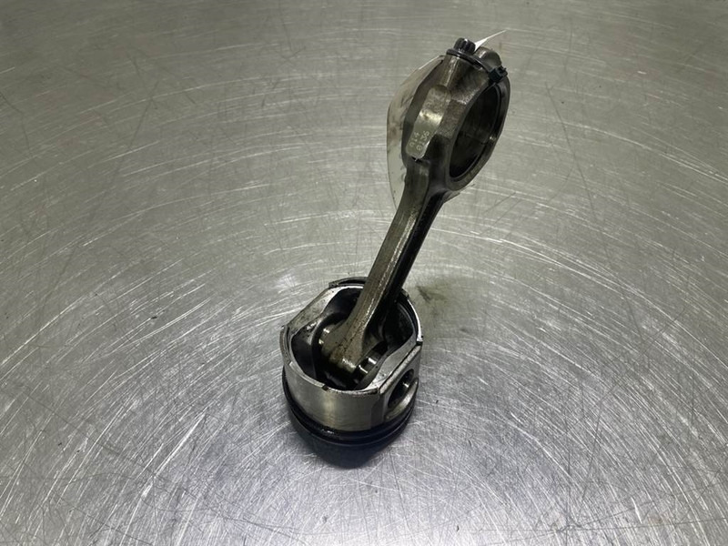 Ahlmann AS900-Cummins B3.3T-4992927-Piston/Kolben/Zuiger - محرك - آلات البناء: صورة 1 Ahlmann AS900-Cummins B3.3T-4992927-Piston/Kolben/Zuiger - محرك - آلات البناء: صورة 1