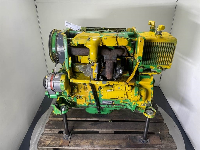 Ahlmann AZ10-Deutz BF4L913-Engine/Motor - محرك - آلات البناء: صورة 1 Ahlmann AZ10-Deutz BF4L913-Engine/Motor - محرك - آلات البناء: صورة 1