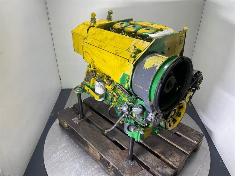 Ahlmann AZ10-Deutz BF4L913-Engine/Motor - محرك - آلات البناء: صورة 3 Ahlmann AZ10-Deutz BF4L913-Engine/Motor - محرك - آلات البناء: صورة 3